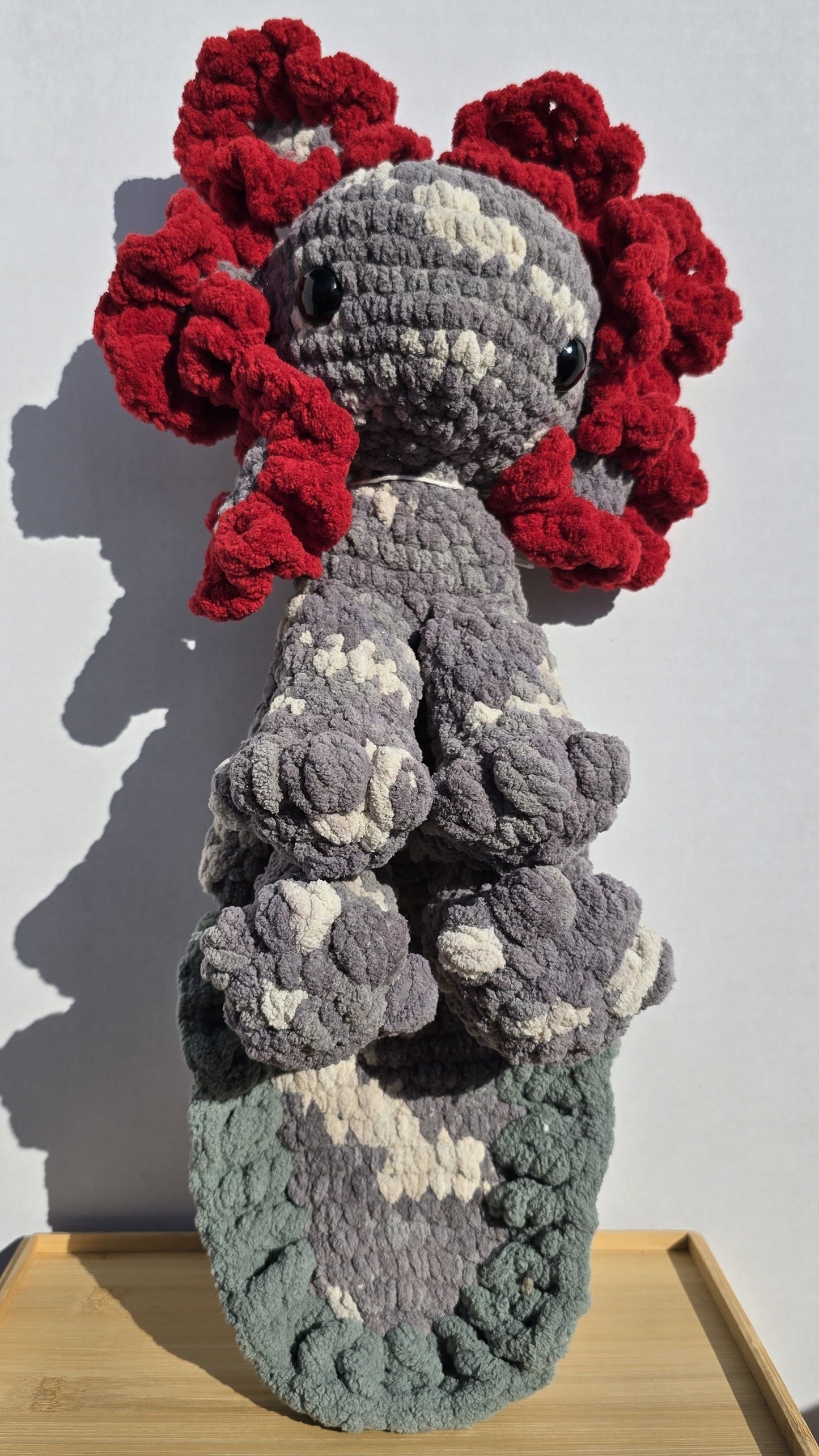 Arya Axolotl Snuggler