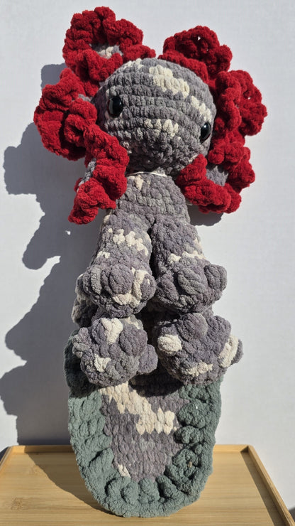 Arya Axolotl Snuggler